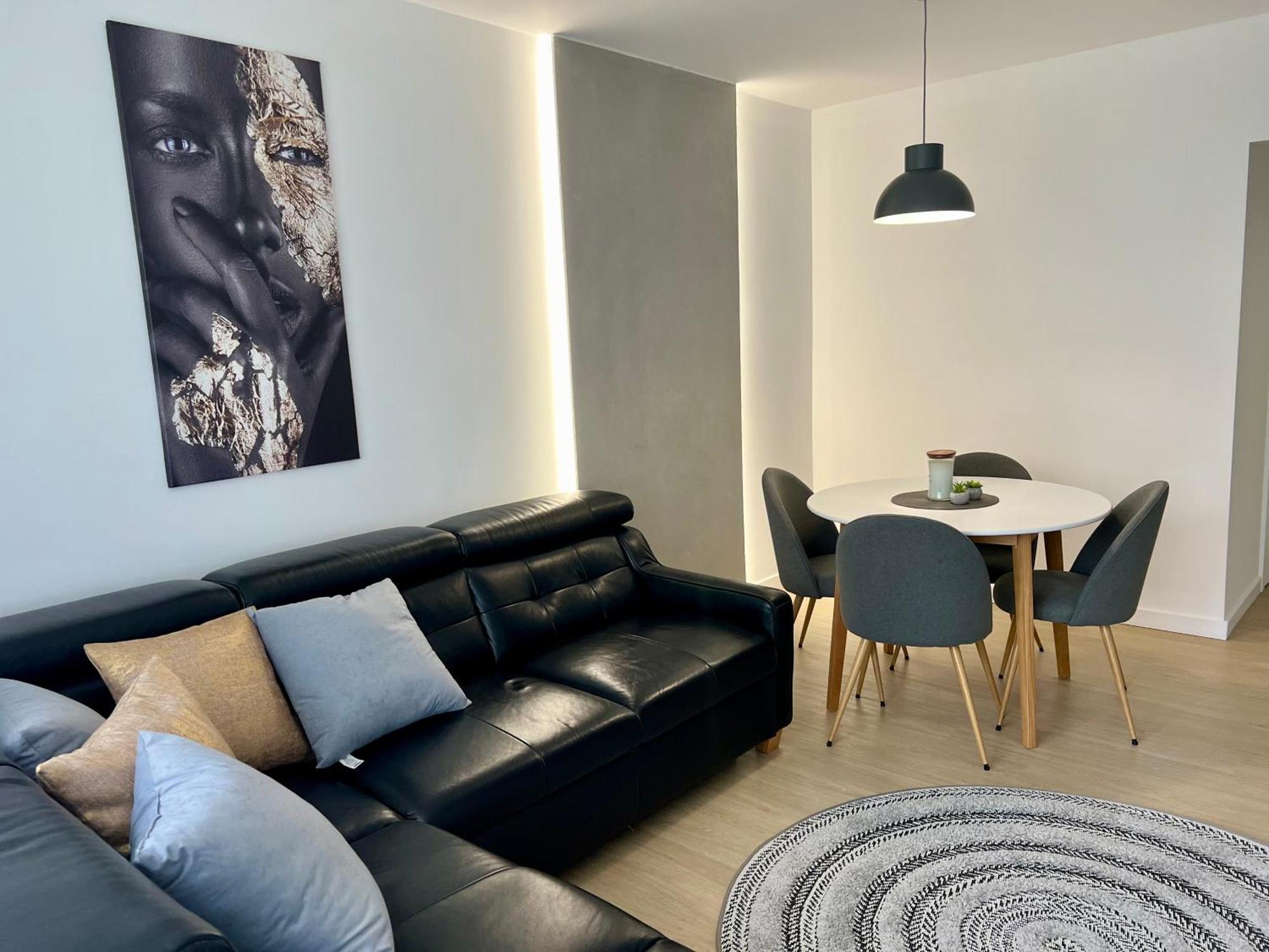 M&S Lux Apartments Kochanowskiego Łódź Buitenkant foto
